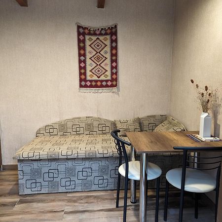 Cute&Tiny -5 Minutes Walk From Marjanishvili Metro Tbilisi Buitenkant foto