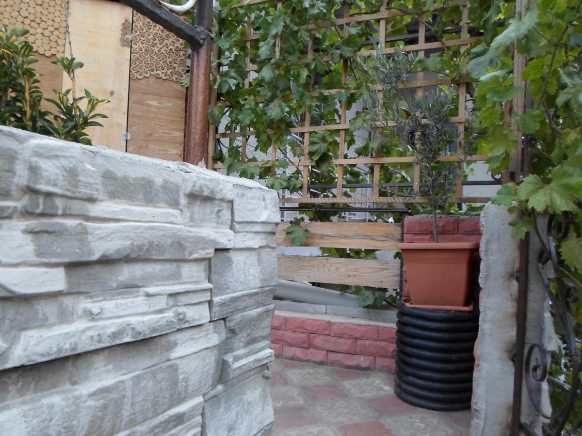 Cute&Tiny -5 Minutes Walk From Marjanishvili Metro Tbilisi Buitenkant foto